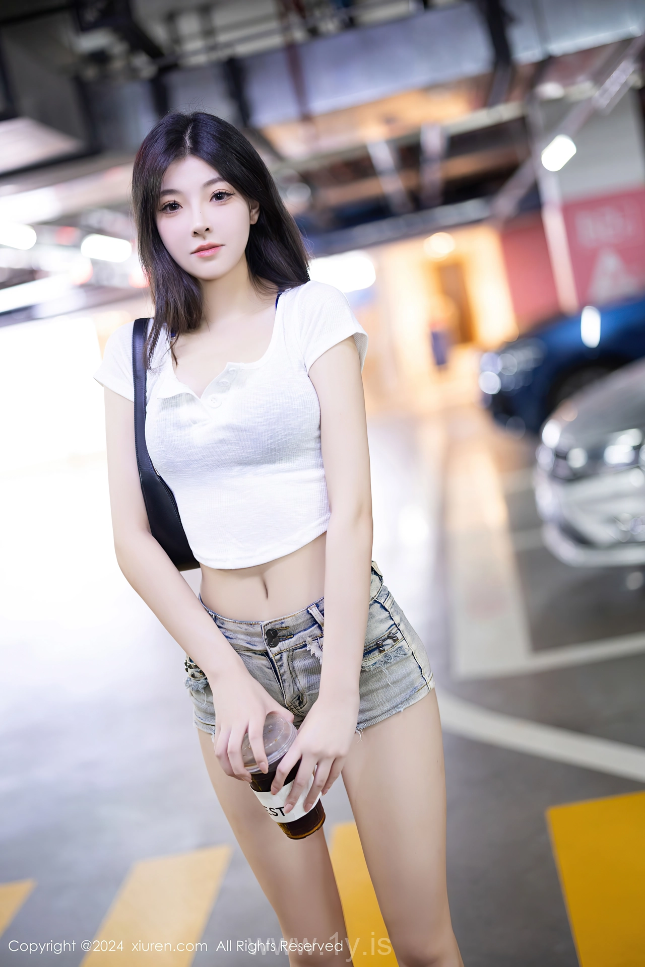 XIUREN(秀人网) No.9141 Cute Chinese Muse 初梦瑶