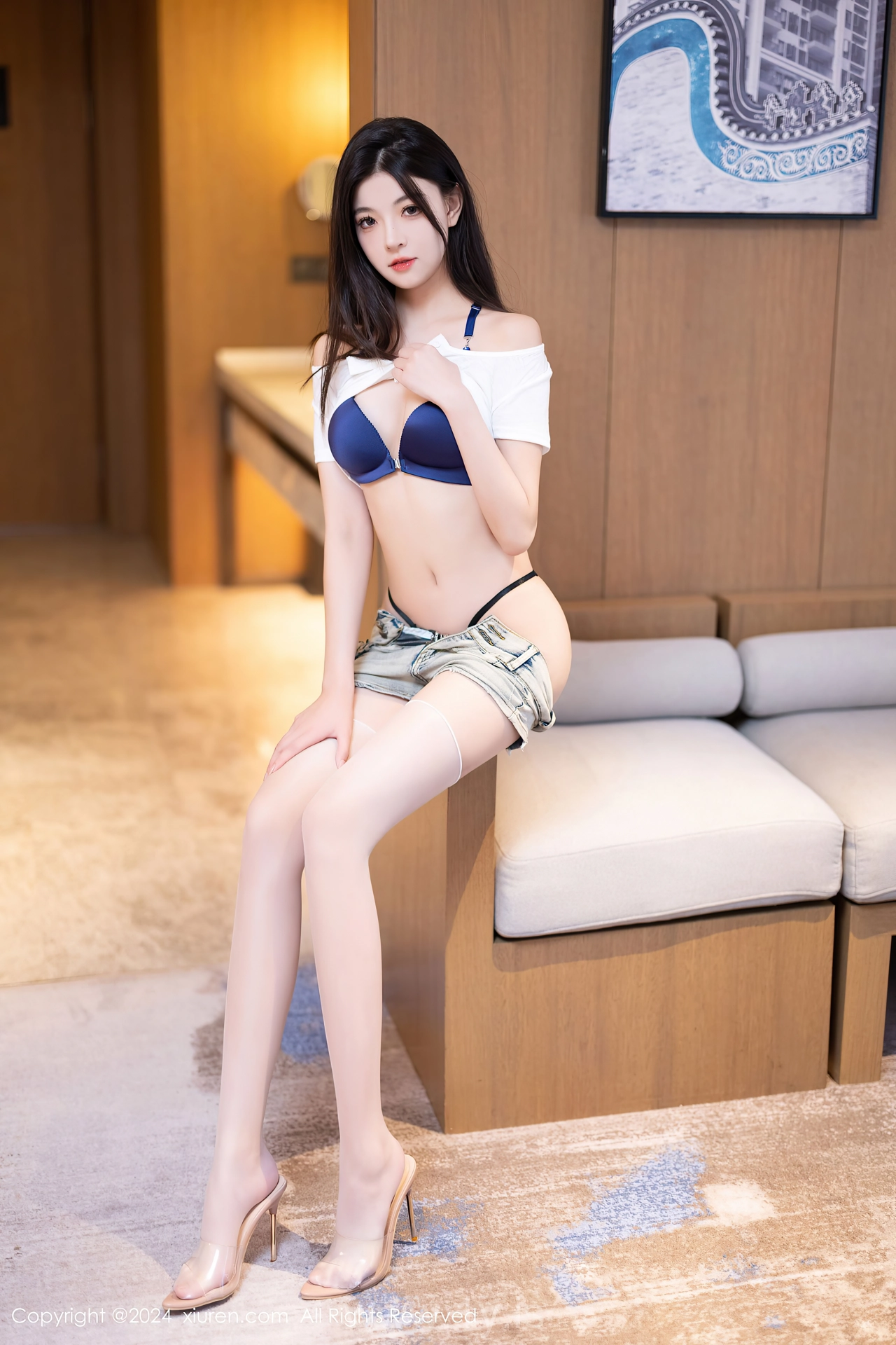 XIUREN(秀人网) No.9141 Cute Chinese Muse 初梦瑶