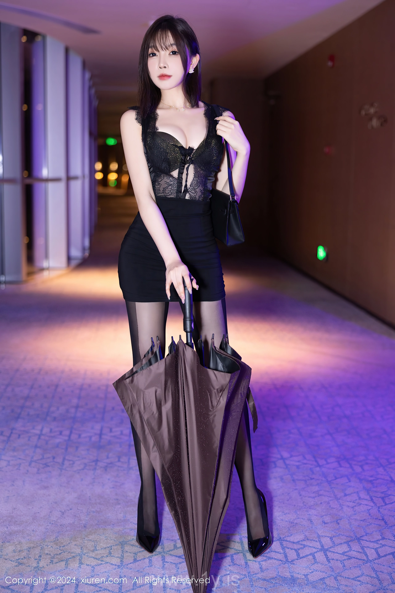 XIUREN(秀人网) No.9157 Adorable Asian Queen 徐莉芝Booty