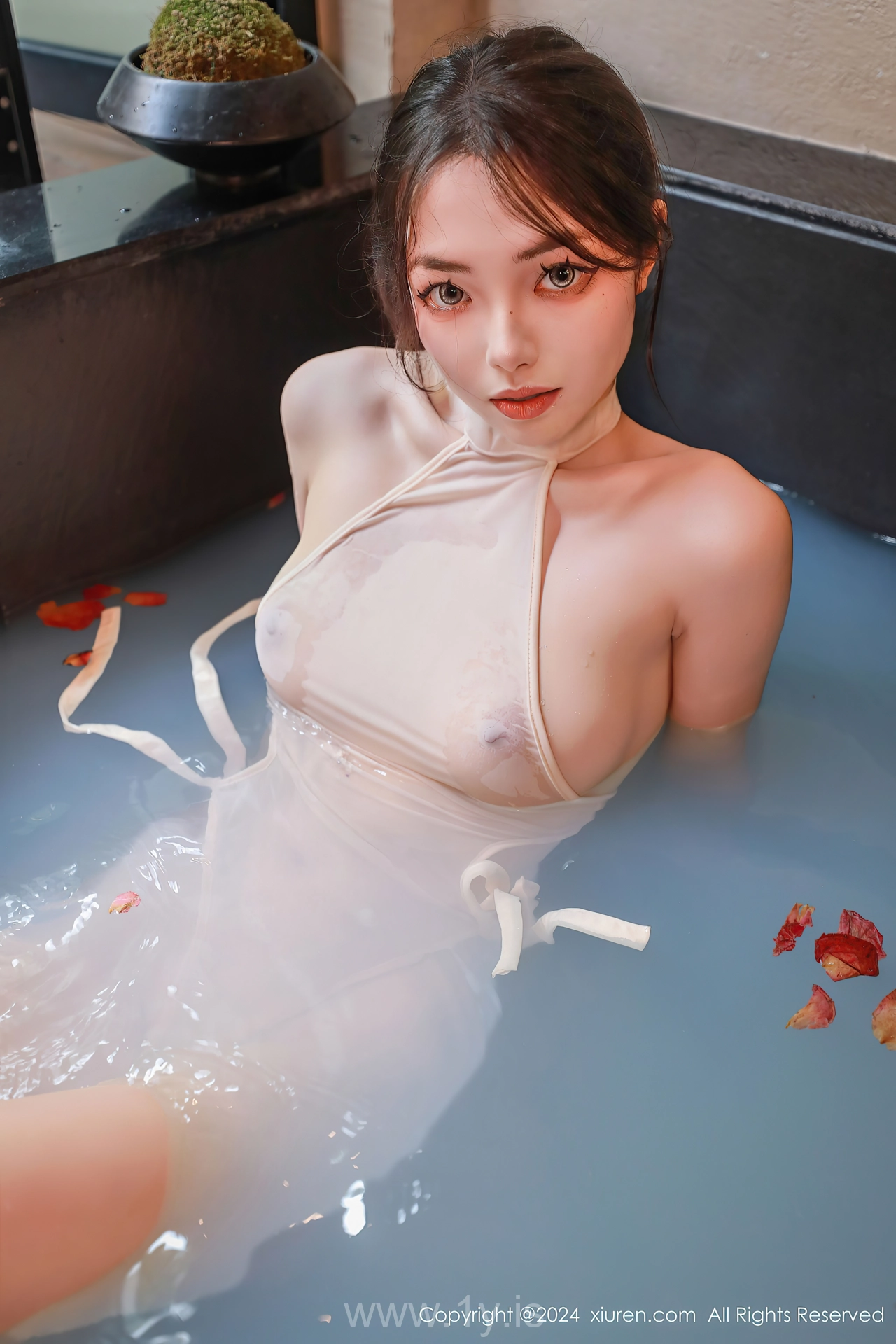 XIUREN(秀人网) No.9160 Glamorous Asian Beauty Queen 叫我小猫