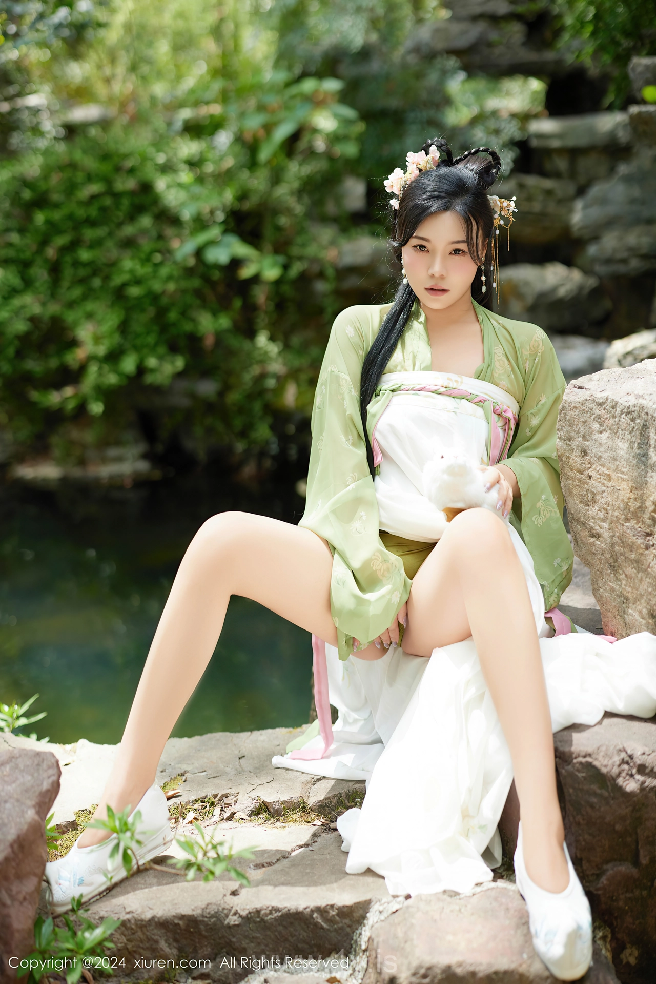 XIUREN(秀人网) No.9162 Fancy & Charming Chinese Sweetheart 麦田