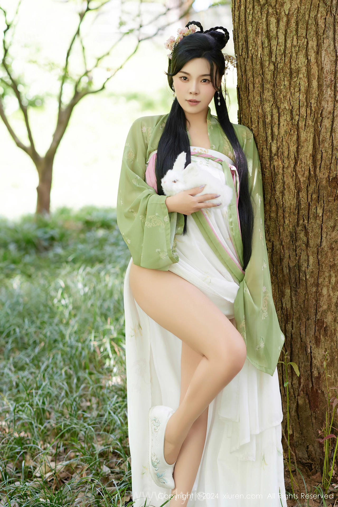 XIUREN(秀人网) No.9162 Fancy & Charming Chinese Sweetheart 麦田