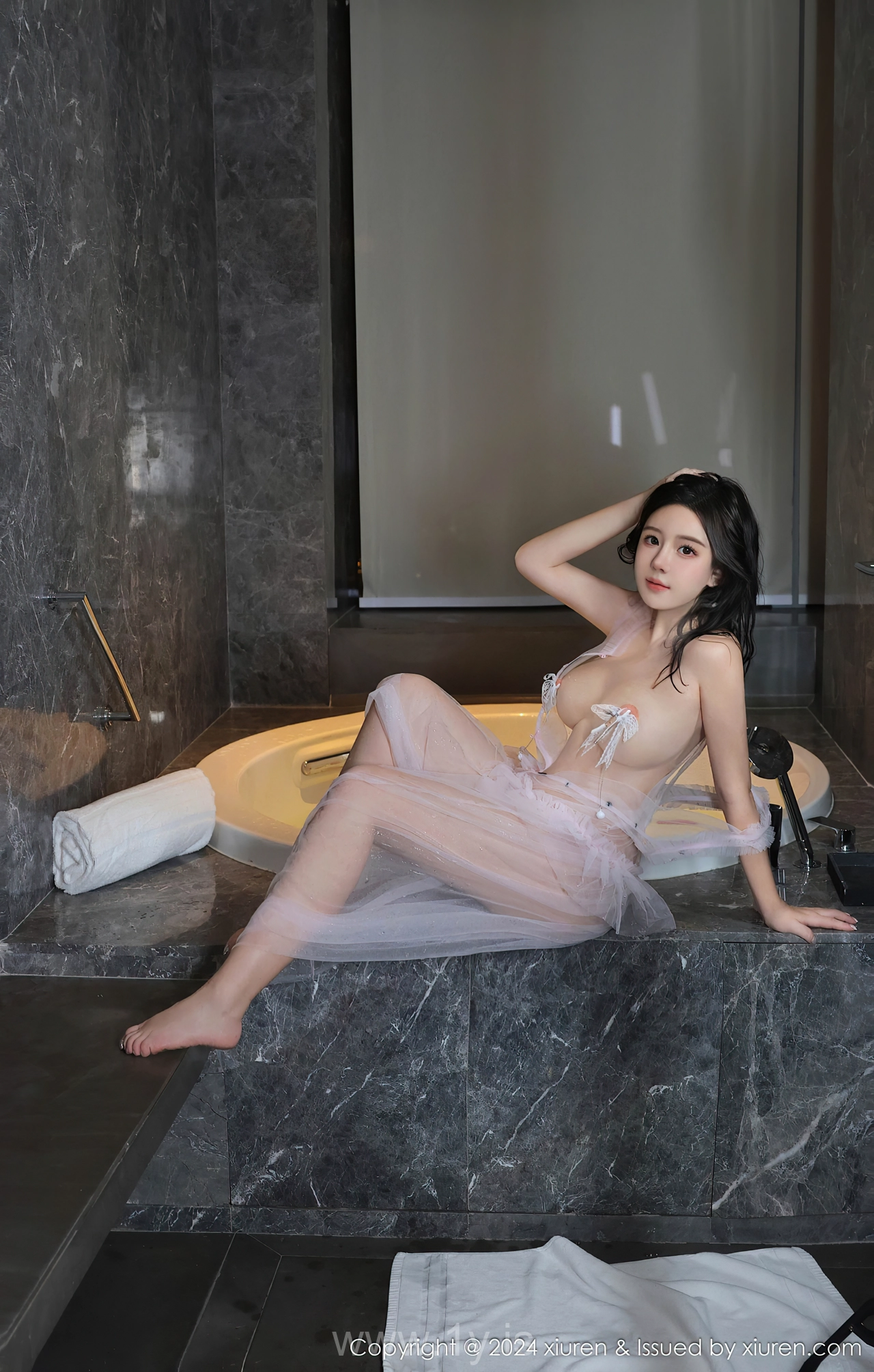 XIUREN(秀人网) No.9164 Enchanting Asian Peri 小薯条nienie