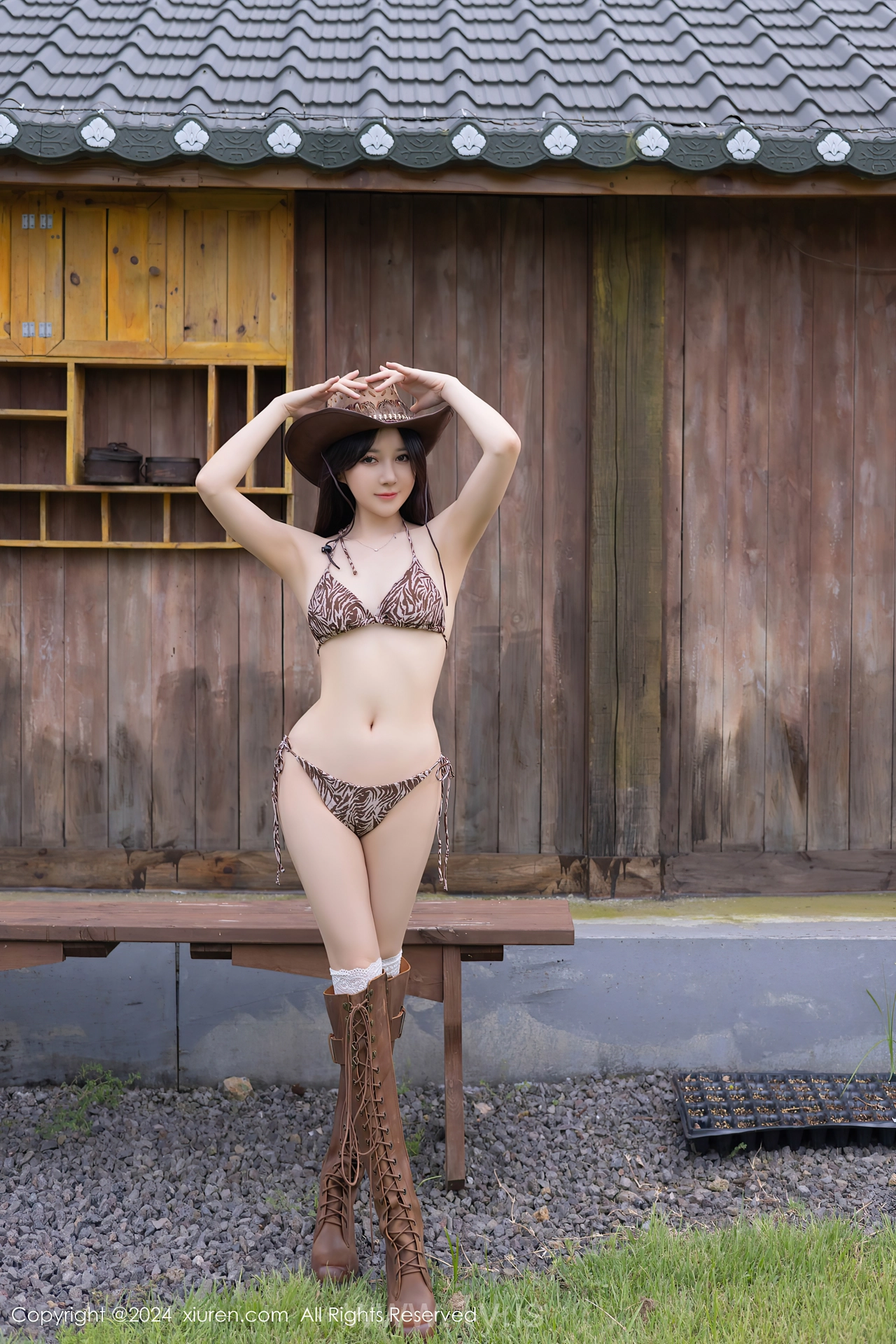 XIUREN(秀人网) No.9166 Decent Asian Jewel 鱼子酱Fish