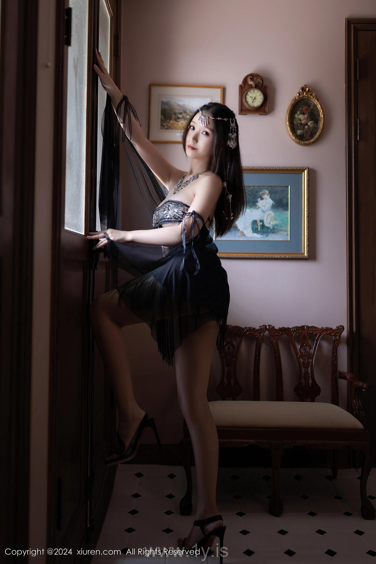 XIUREN(秀人网) No.9172 Sophisticated & Bewitching Chinese Angel 杏子Yada