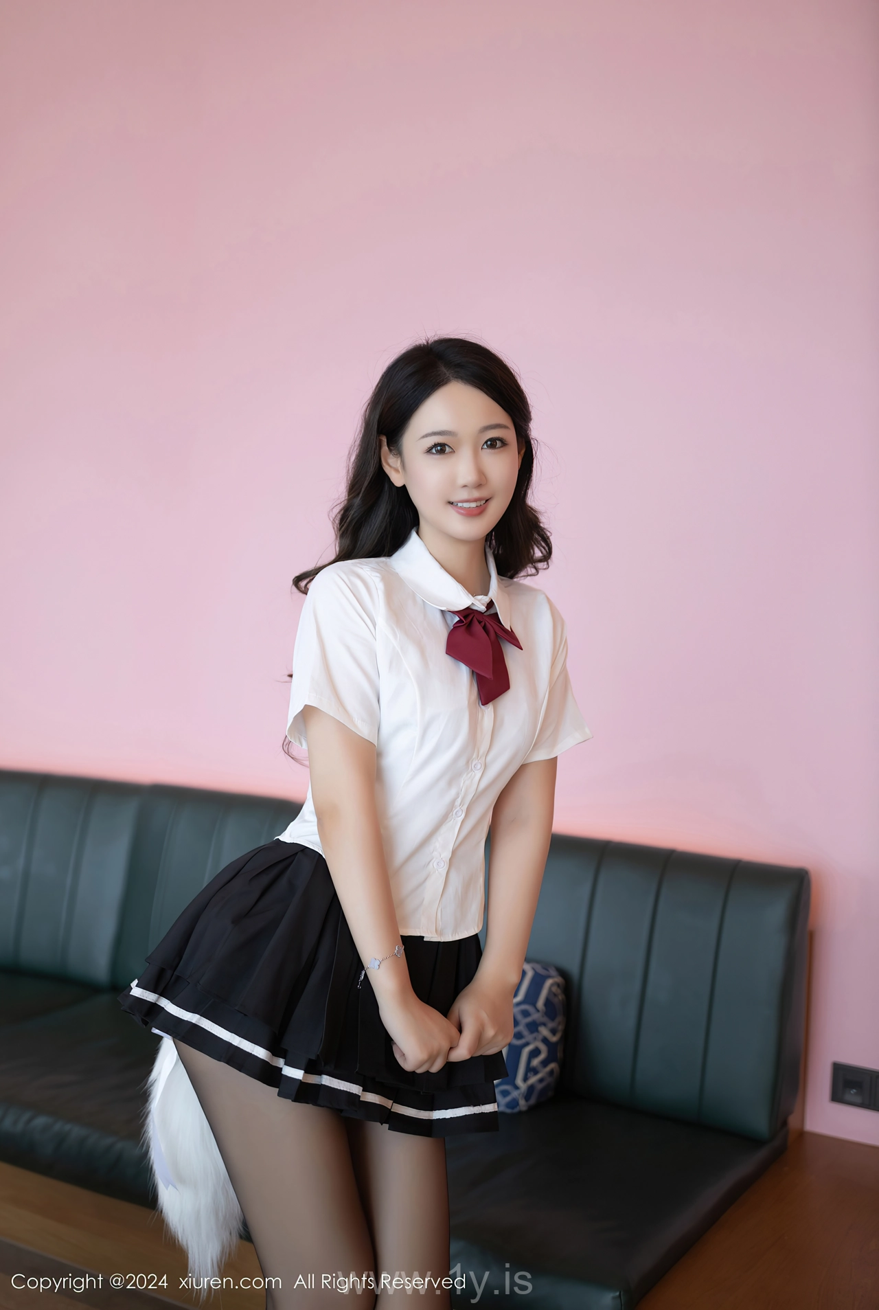 XIUREN(秀人网) No.9174 Glamorous Chinese Rose 唐安琪