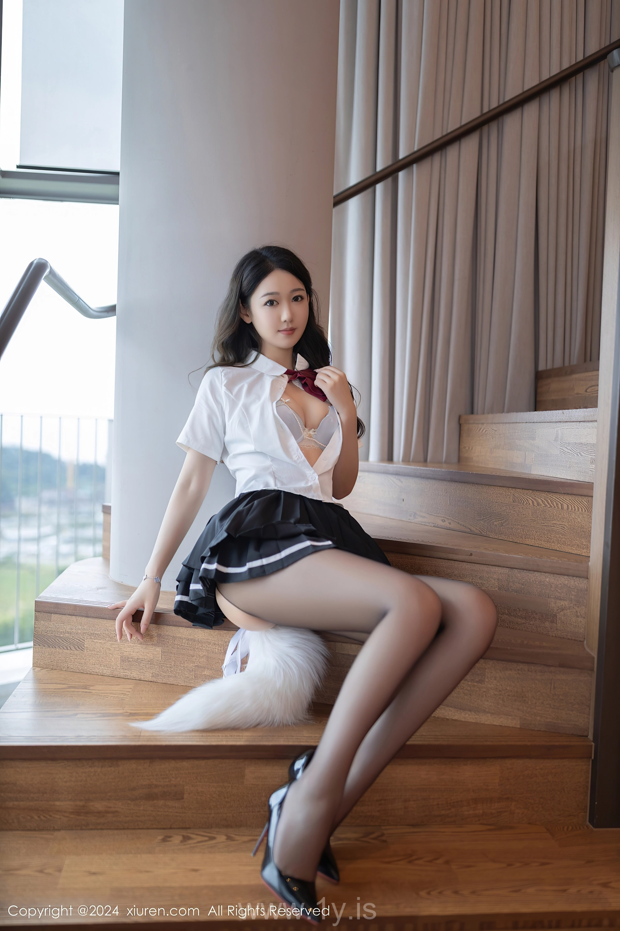 XIUREN(秀人网) No.9174 Glamorous Chinese Rose 唐安琪