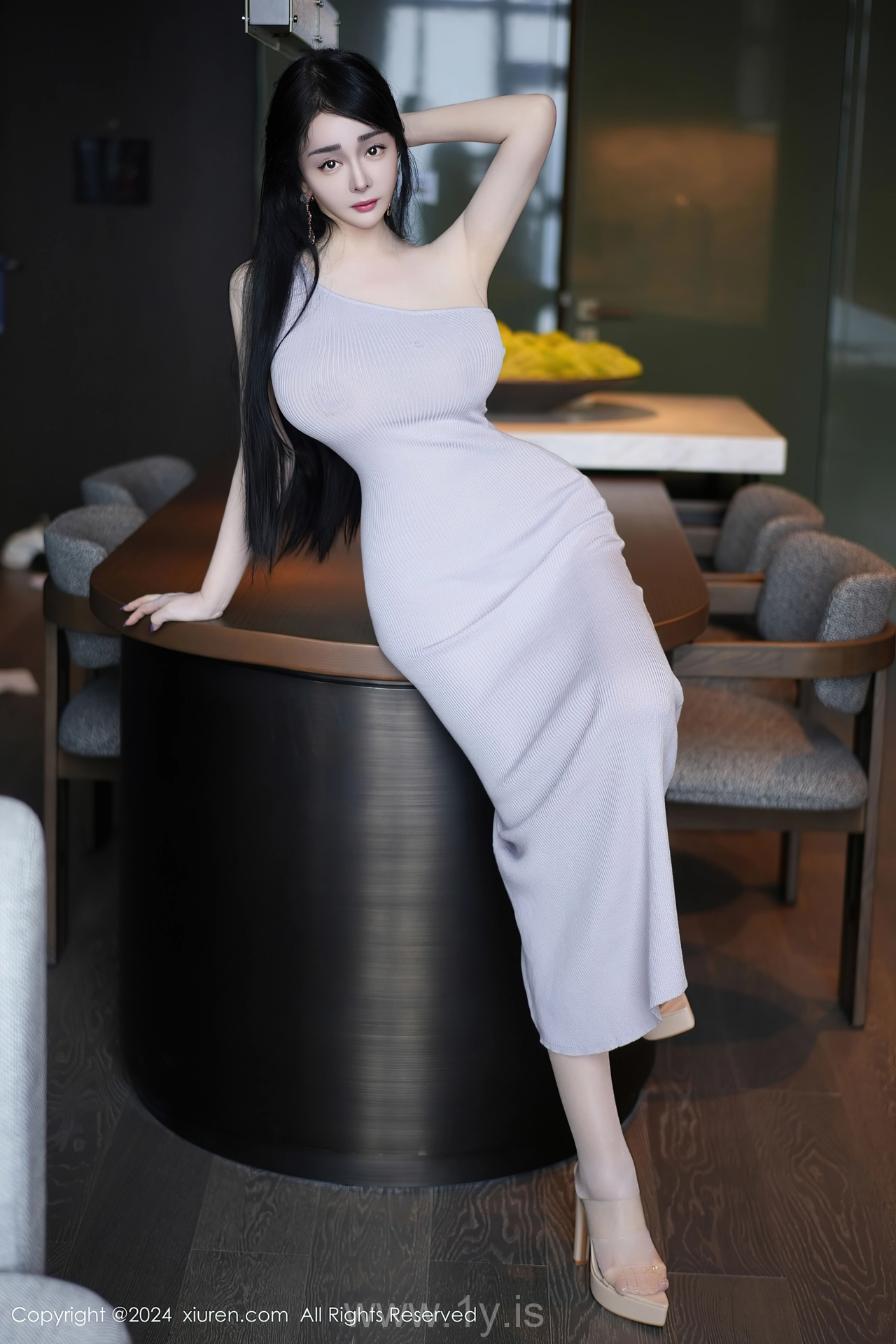 XIUREN(秀人网) No.9183 Beautiful Chinese Femme fatale 允爾