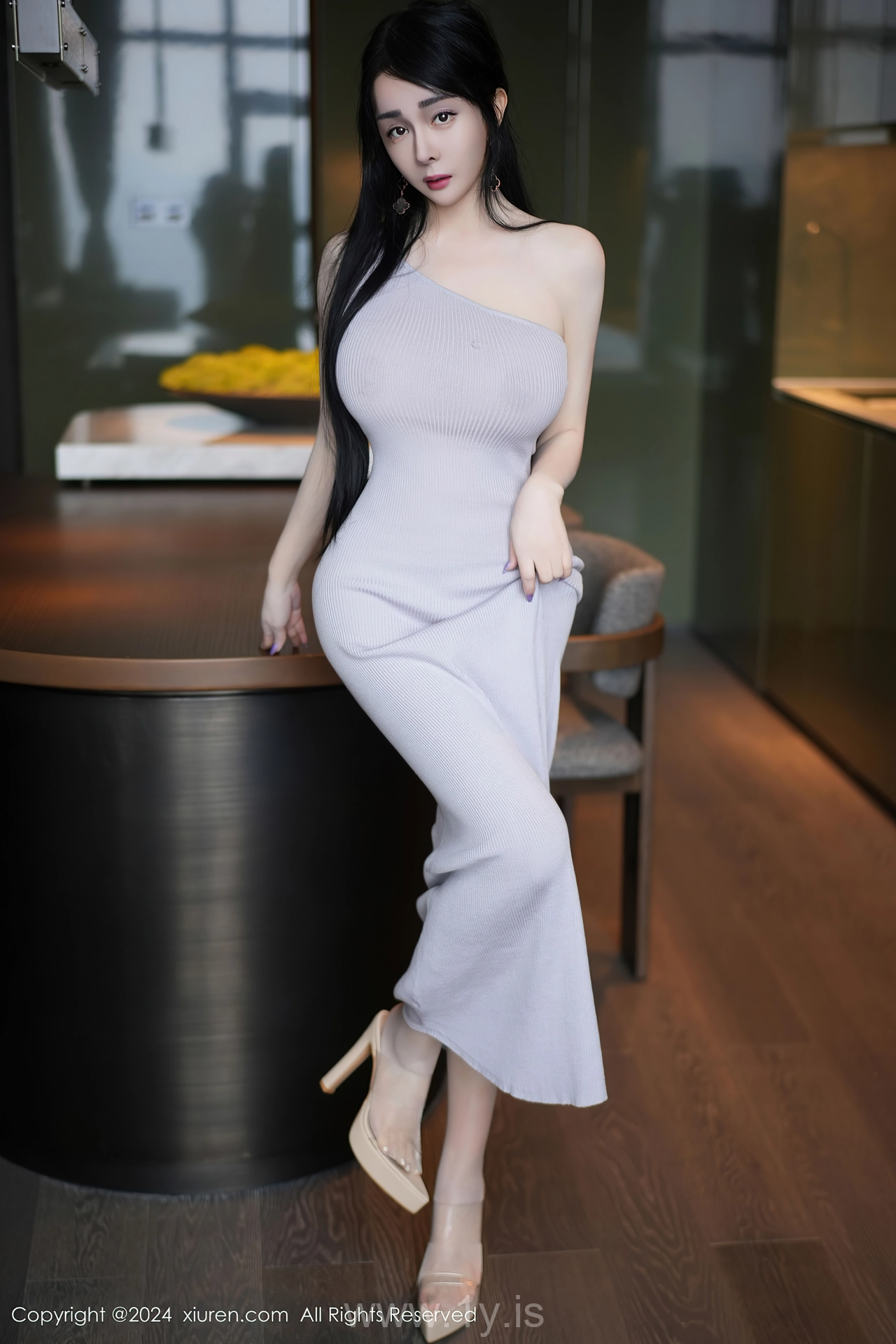 XIUREN(秀人网) No.9183 Beautiful Chinese Femme fatale 允爾