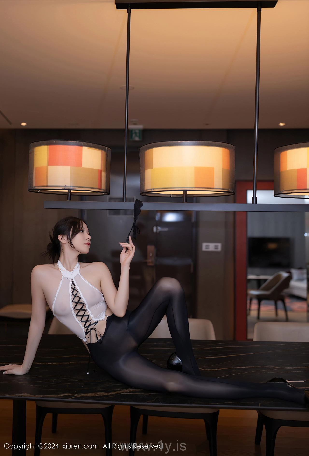 XIUREN(秀人网) No.9189 Sophisticated & Classy Asian Model 鱼子酱Fish