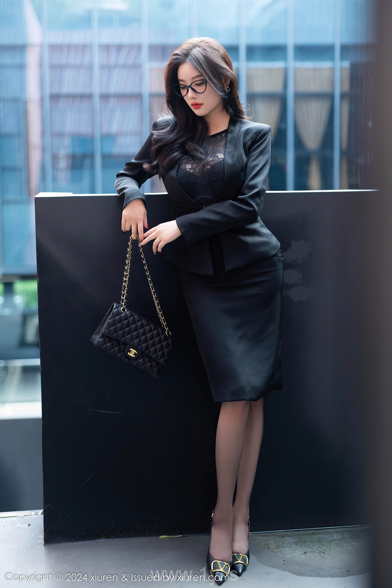 XIUREN(秀人网) No.9190 Bewitching Asian Vixen 杨晨晨Yome