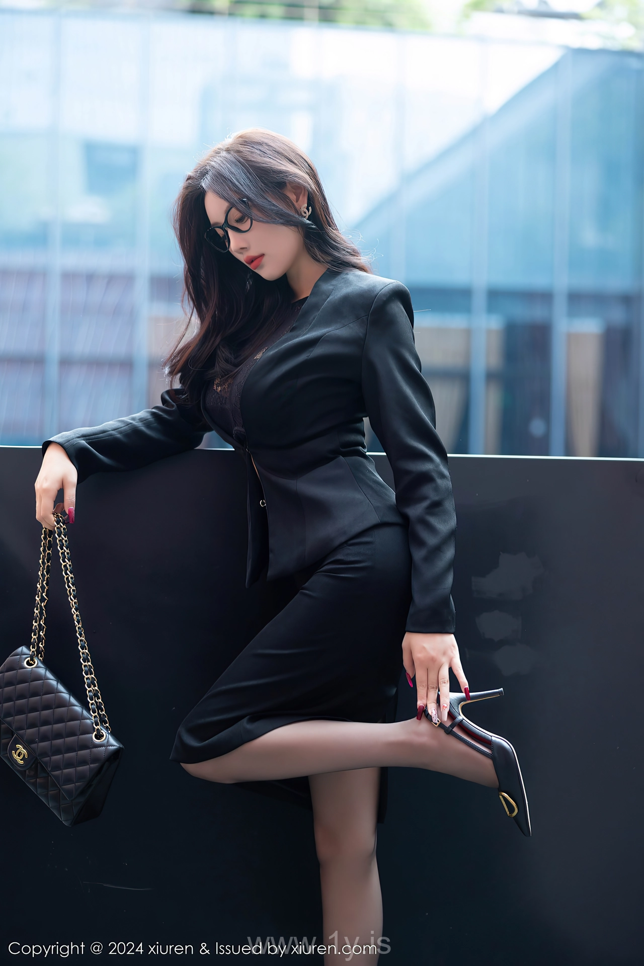 XIUREN(秀人网) No.9190 Bewitching Asian Vixen 杨晨晨Yome