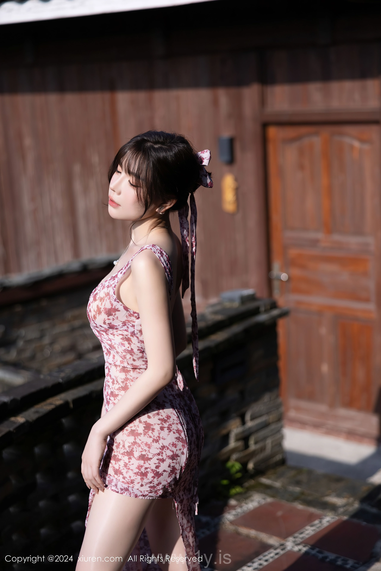 XIUREN(秀人网) No.9195 Quiet Chinese Sweetie 徐莉芝Booty