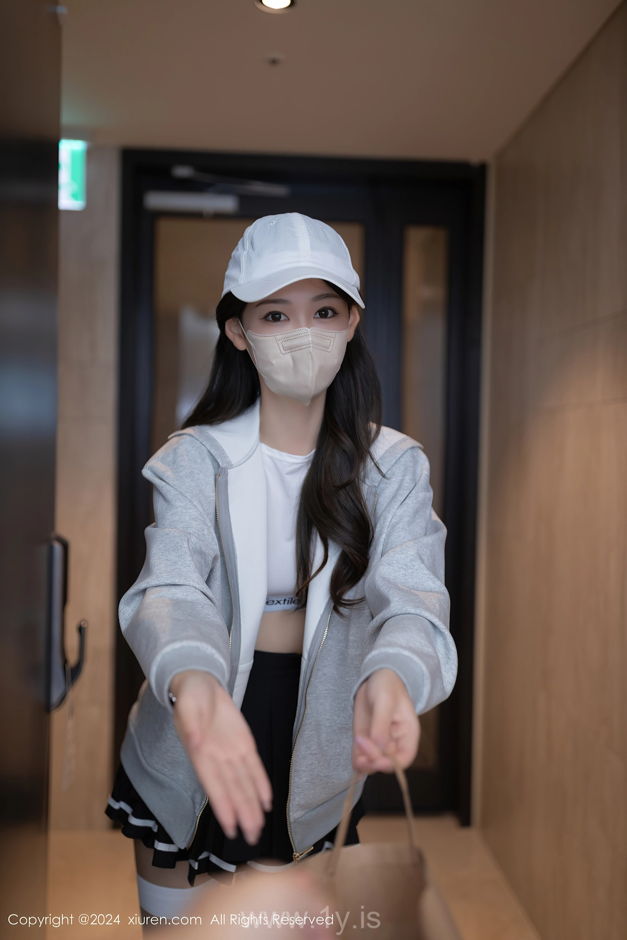 XIUREN(秀人网) No.9196 Stunning Asian Nymph 唐安琪