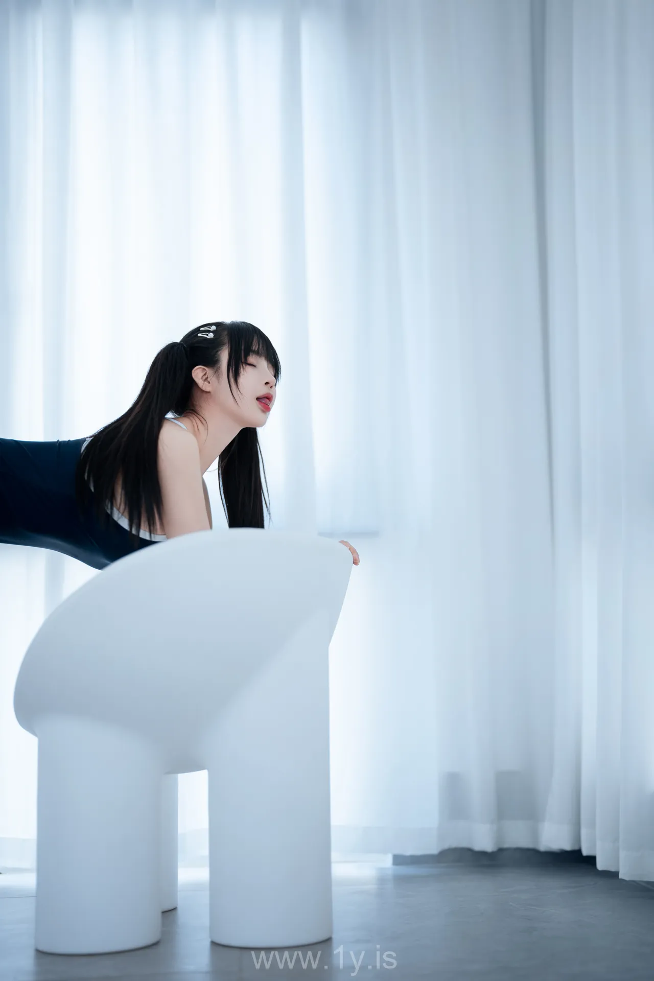 桜井宁宁 NO.065 Young lady in black stockings is sensual(黑丝死库水)