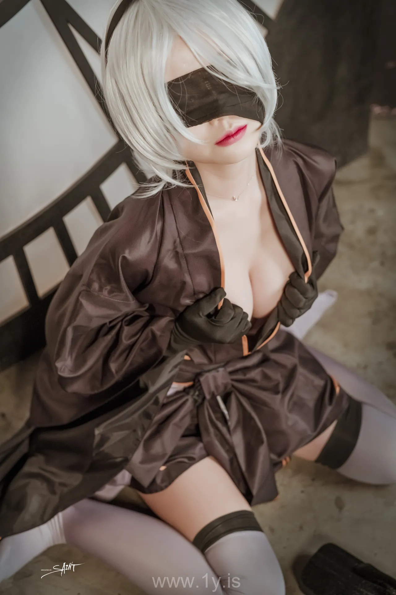 Yuna(윤아) VOL.18 Yuna's Cos Vol.04 KDA Akali & Nier Automata 2B