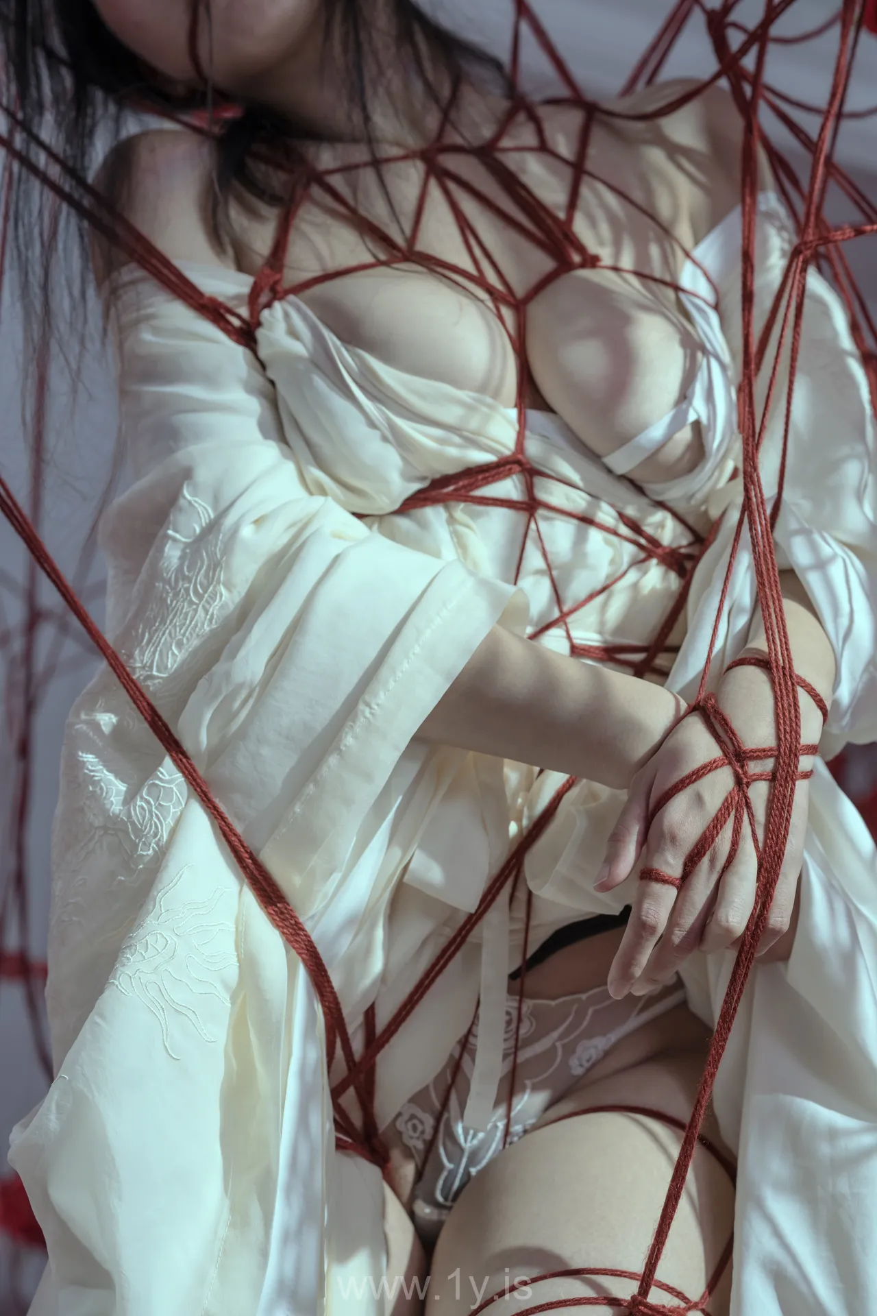 云溪溪 NO.20 奶桃 囚鸟