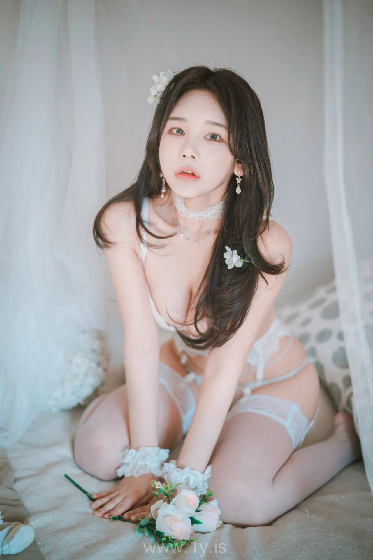 Zzyuri NO.02 [DJAWA] Alluring White