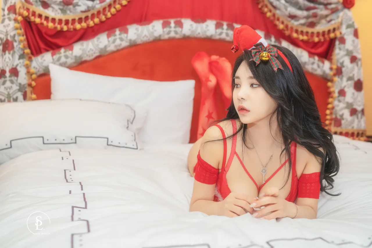 Zzyuri NO.10 [SAINT Photolife] X-mas